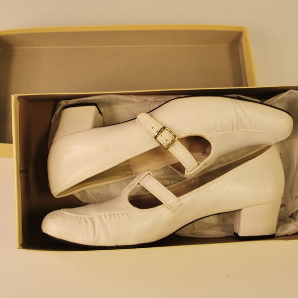 VTG Natural Bridge Shoes Handmade White Sz 8W Pre-Owned - Picture 6 of 6